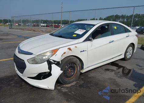 2012 Hyundai Sonata Hybrid z USA, uszkodzony, nr VIN KMHEC4A42CA037678